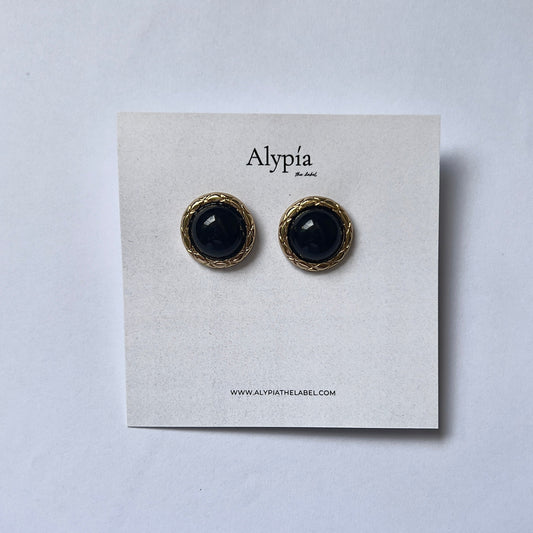 ROUND SHAPED EARRINGS
