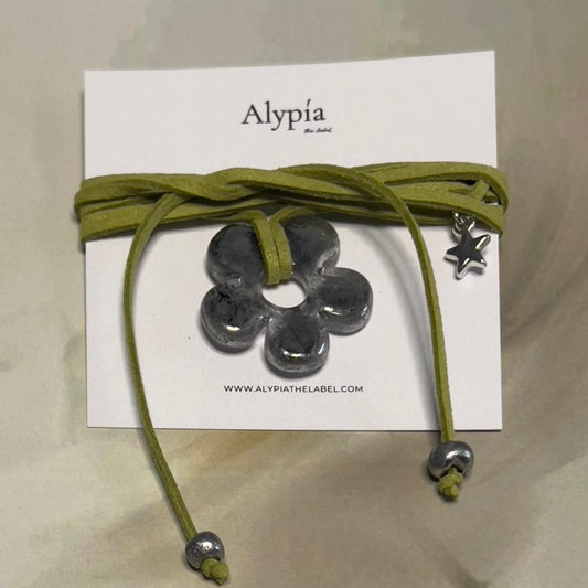 ALYPIA NECKLACE LIGHT GREEN